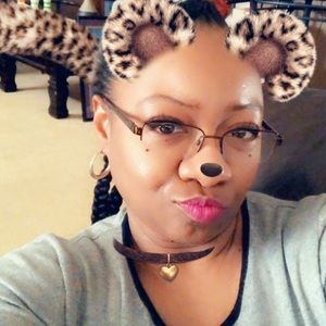 Meet your Posher, Chanell